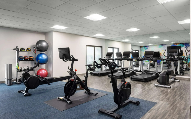 Hyatt Place Orlando Airport