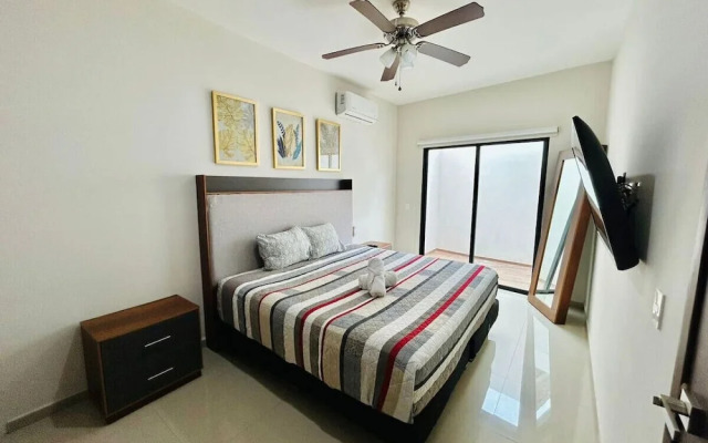 Rincon Colonial Apartments