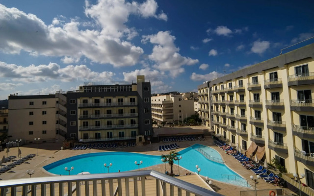 Topaz Hotel