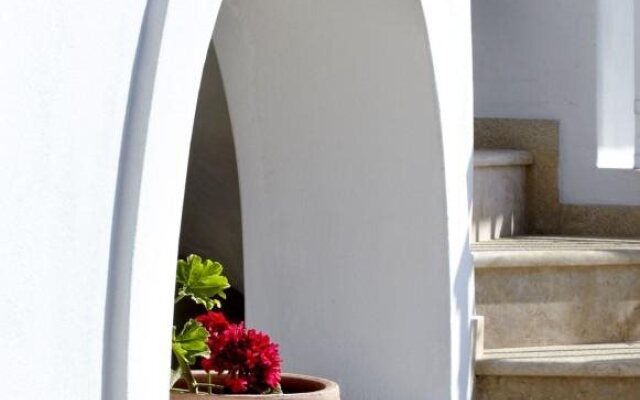 Mitos Suites Luxury Hotel In Naxos