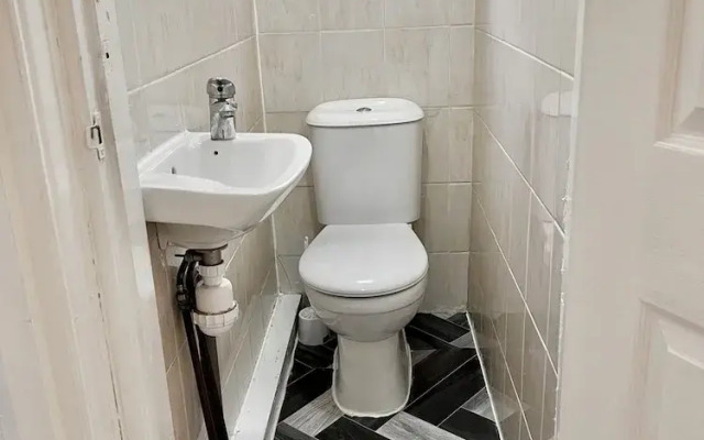 New House 5 rooms 3 bath