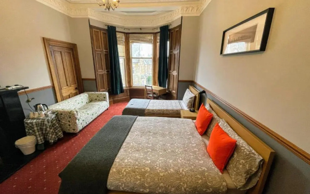 Airdenair Guest House
