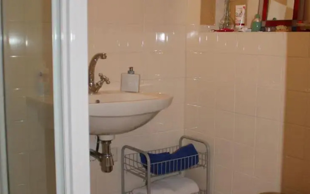 Where Els Canal House