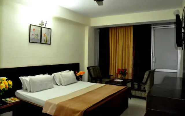 hotel triund