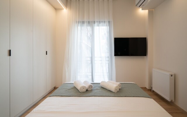 Io Suites