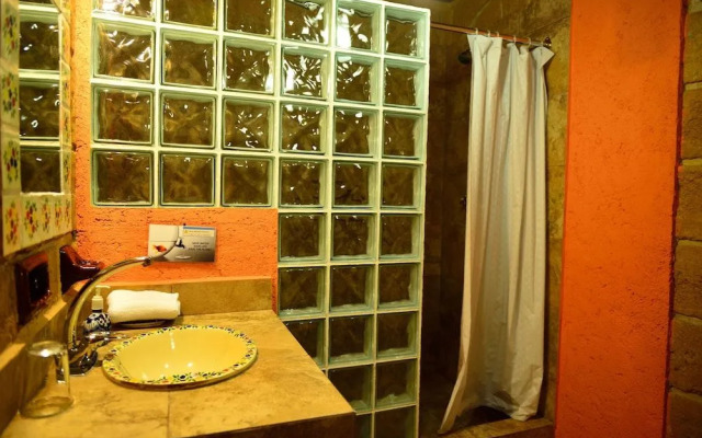 Mex Suites Casa Azul B&B