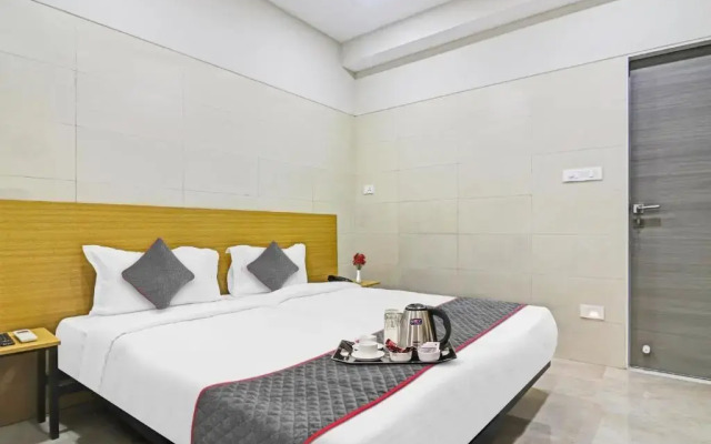 Super Oyo Townhouse 1033 Ameerpet