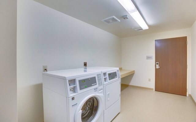 Country Inn & Suites by Radisson, Wichita East, KS