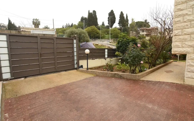 The Garden Apartment