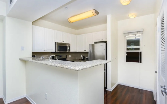 Pelicanstay in Downtown San Diego