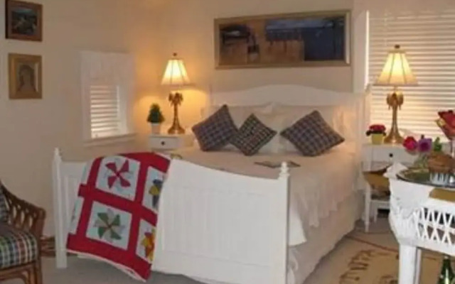 Point Pleasant Inn & Resort