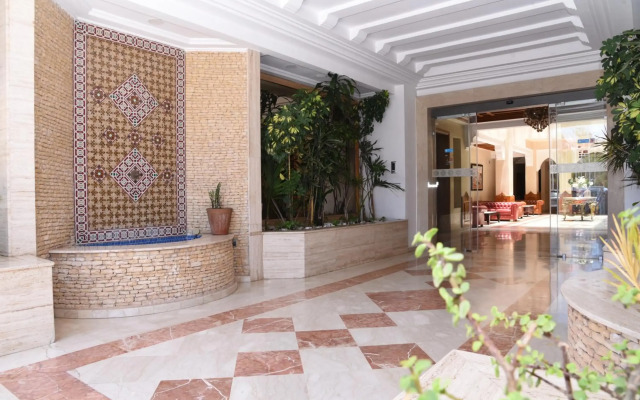 Golden Beach Appart'hotel