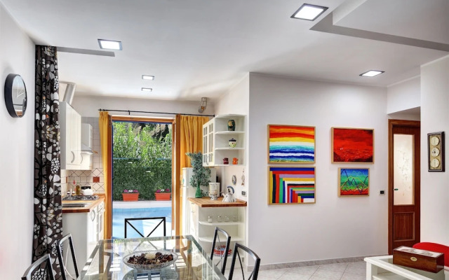 A Taste of Sun Apartment