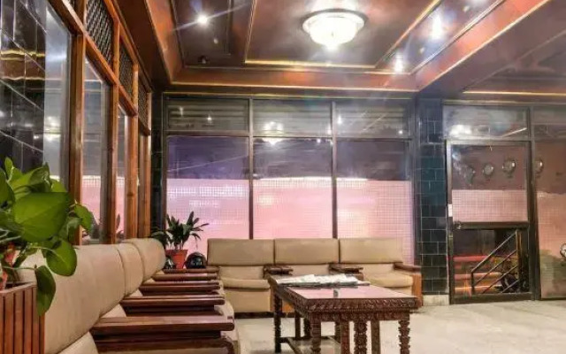 Hotel Kamal