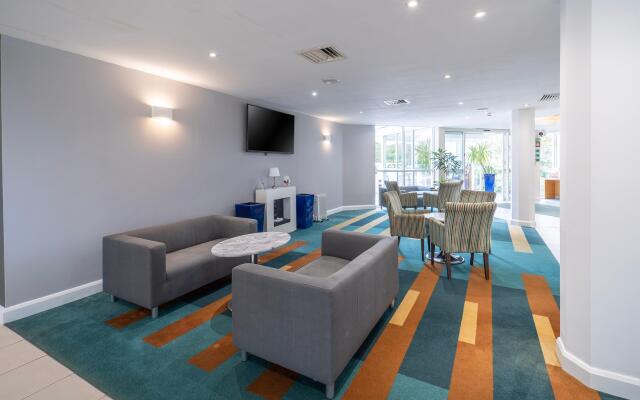 Holiday Inn Bristol Airport, an IHG Hotel