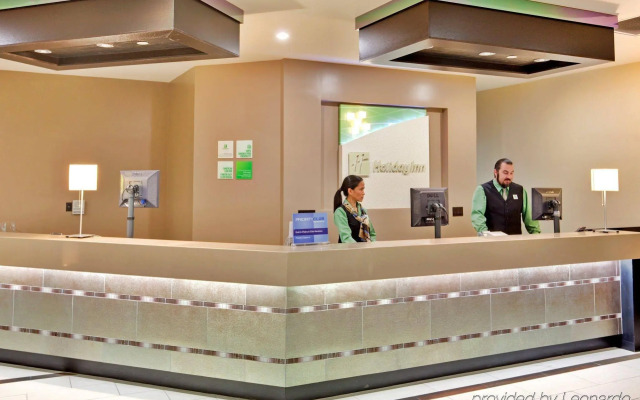 Holiday Inn Hotel & Suites Anaheim by IHG