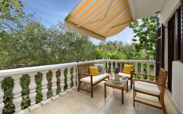 Villa Pine