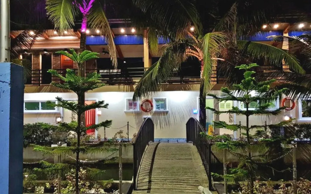 Eduardo's Resort