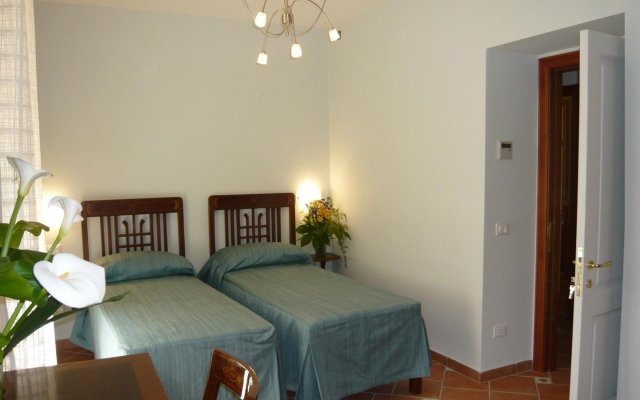DolceVita Sorrento Guest House