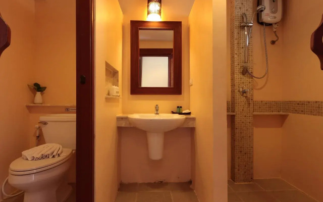 Fanari Khaolak Resort - Courtyard Zone