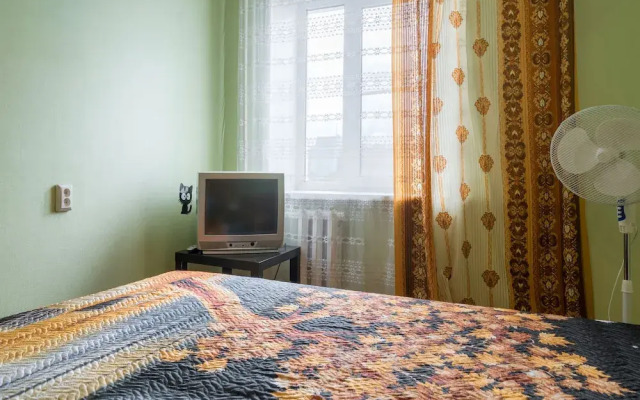 Apart-Comfort on Bolshaya Oktybrskya 126