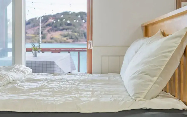 Namhae Bada Yanolja Pension