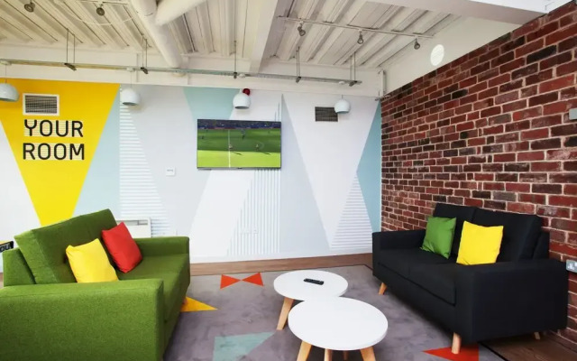 Modern Student-Only Ensuite Rooms in Bath