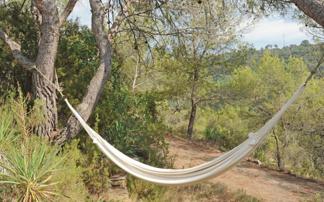 Child-friendly Holiday Home in Esparron-de-verdon