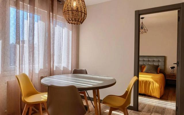 Apartamento de Diseño elegante by the urban hosts