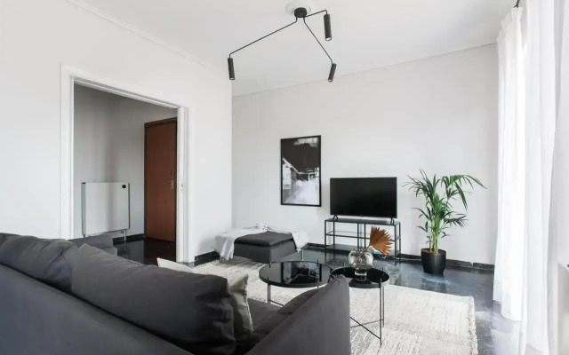 Spacious 1BD Apartment near HELEXPO Marousi by UPSTREET