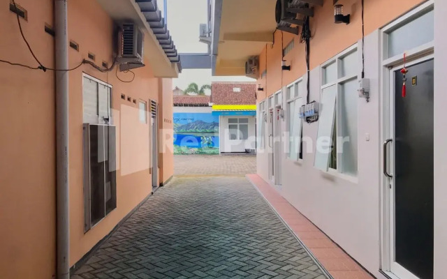 Joy Homestay Near UMJ Jember Mitra RedDoorz