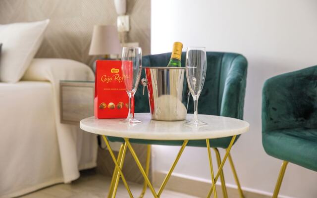 Apartahotel Énfasis-Group