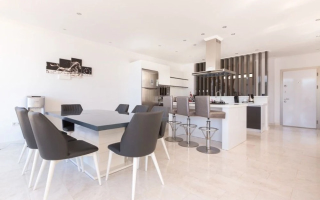 Villa Maris by Akdenizvillam