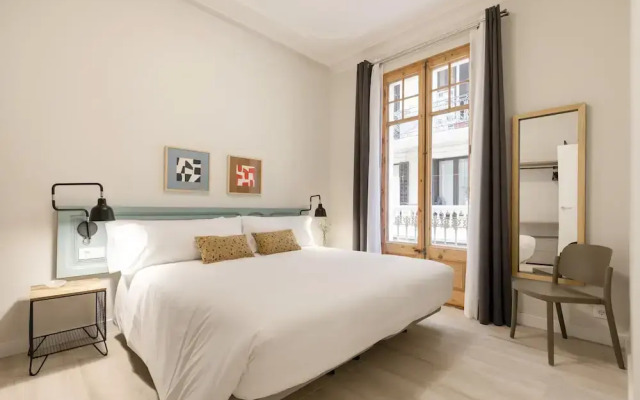 Aspasios Gracia Apartments