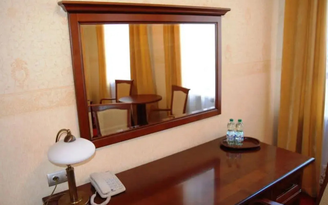 Hotel Savoy