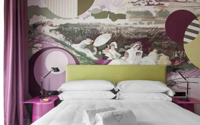 Amor de Dios 17 Boutique Hotel