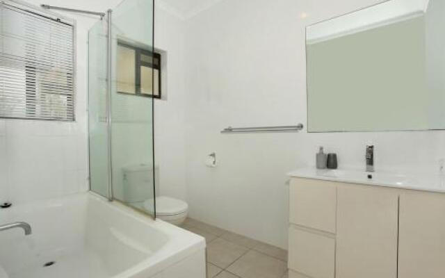 6 Petrie Ave, Marcoola, Pet Friendly, Linen supplied