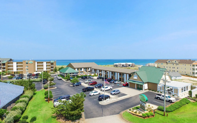 Shutters on the Banks