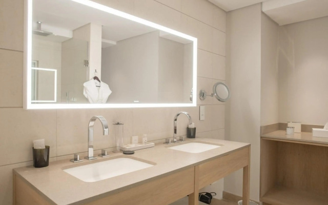 Compass House Boutique Hotel