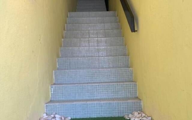 OYO HOME 90647 Mac Inn 94