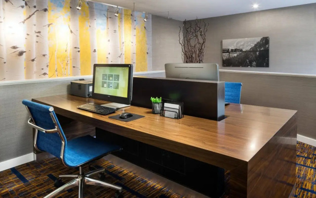 Courtyard by Marriott Denver Central Park