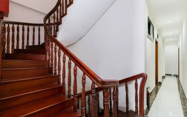 Oyo 496 Olani Homestay