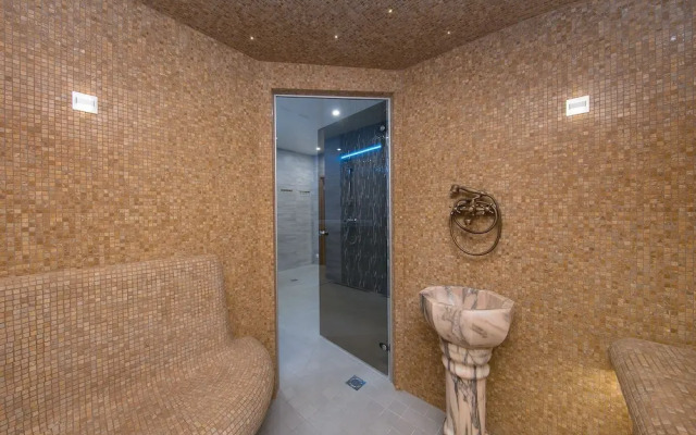 LKS Apartments