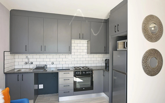 Modern Studio Apartment in Blouberg