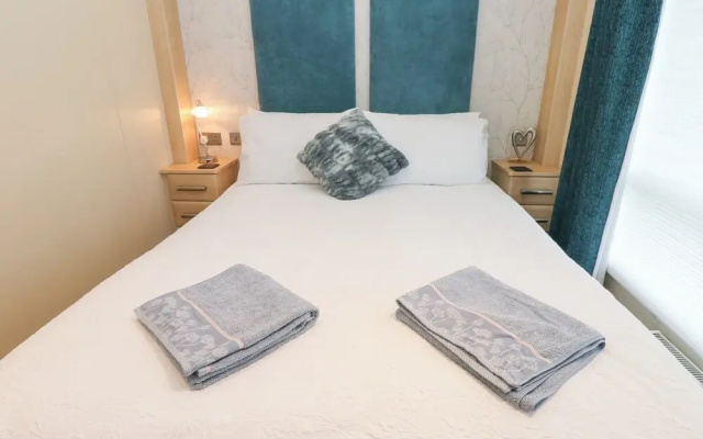 A and C Lodge-plot 21