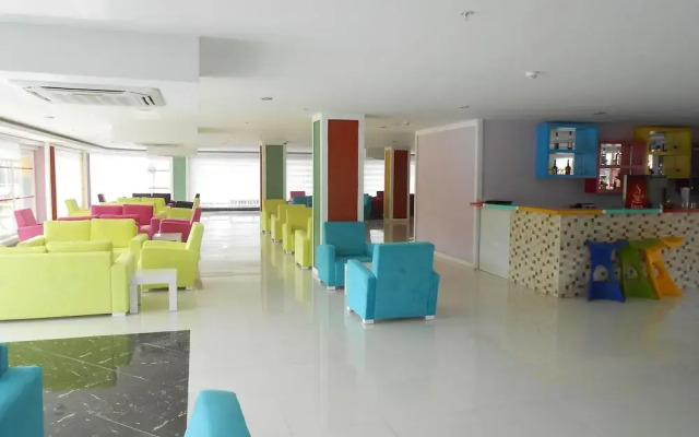 Side Win Hotel & Spa