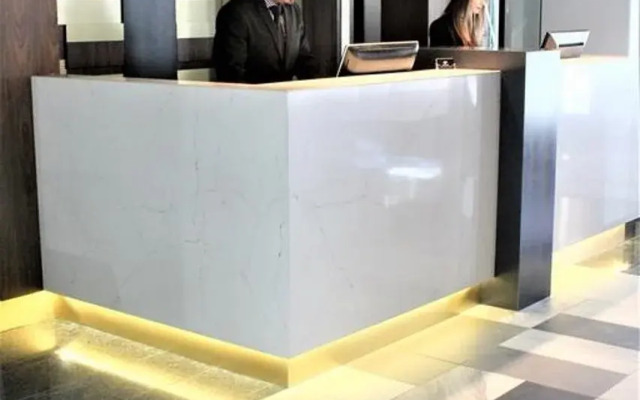 Lelux Hotel