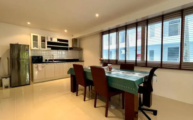 B6 1 Bedroom 1 Bath Partial Seaview at Karon