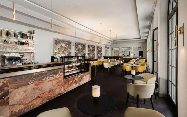 Anna Grand Hotel