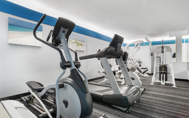 Best Western Navarre Waterfront